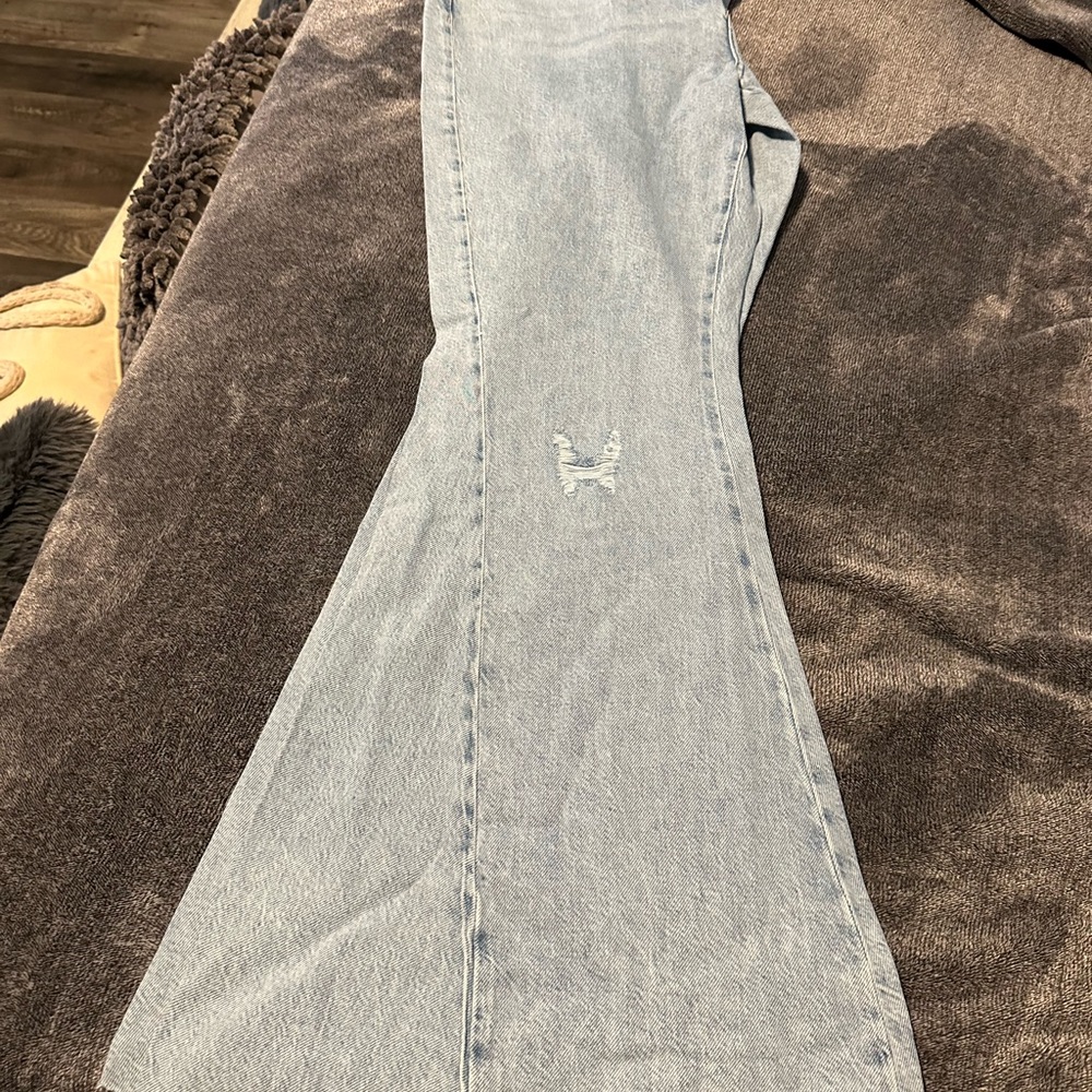 Woman’s size 31 (12) flare jeans